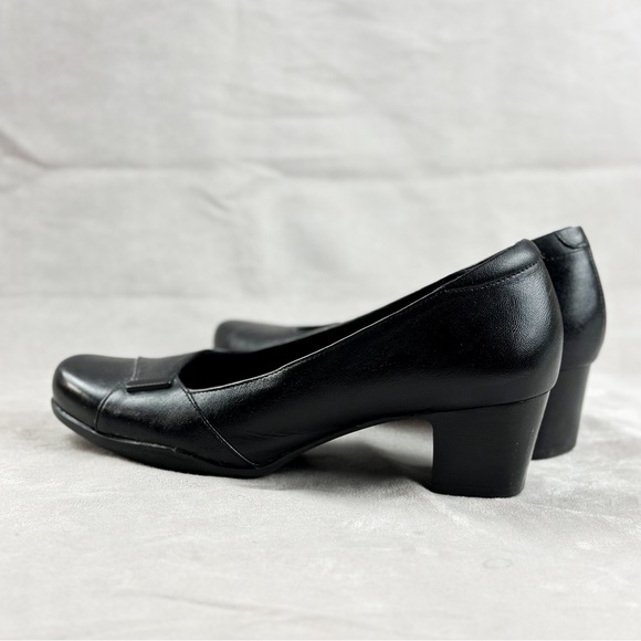Clarks Artisan Rosalyn Belle black Leather heels size US 10 women - Picture 9 of 16